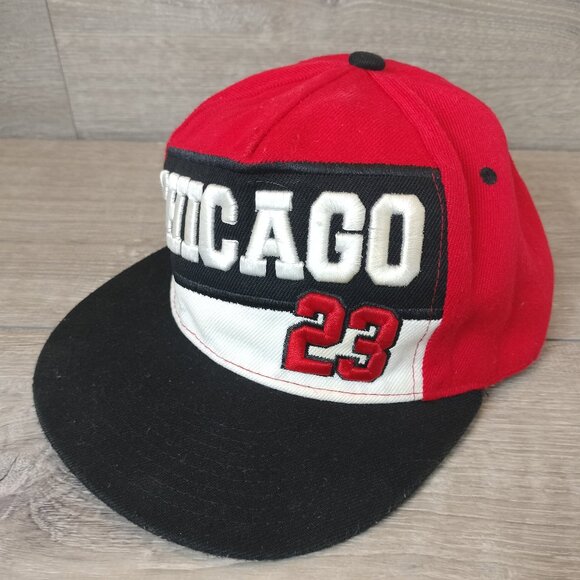 VTG Michael Jordan Chicago Bulls Malaki Hat Cap Embroidered Colorblock Snapback - Picture 2 of 11